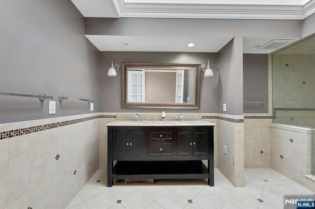 974 Bridge Street, Twp Of Washington, NJ 07676