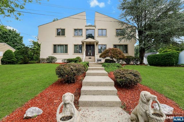 974 Bridge Street, Twp Of Washington, NJ 07676