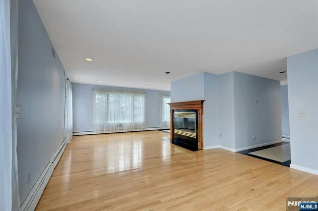 974 Bridge Street, Twp Of Washington, NJ 07676