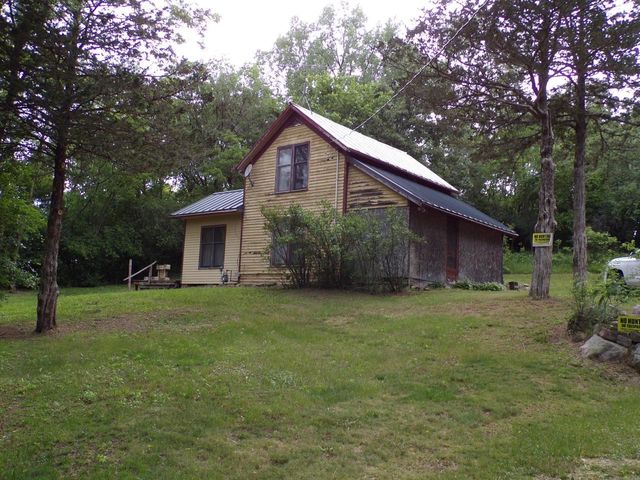 N1203 COUNTY RD N, Neshkoro, WI 54960
