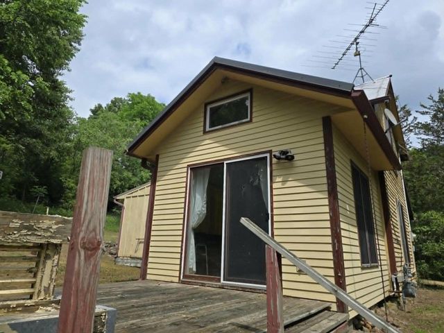 N1203 COUNTY RD N, Neshkoro, WI 54960