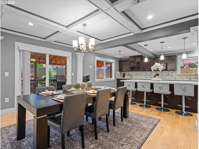 2014 Ne 164TH Pl, Portland, OR 97230