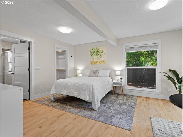 2014 Ne 164TH Pl, Portland, OR 97230