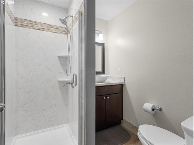 2014 Ne 164TH Pl, Portland, OR 97230