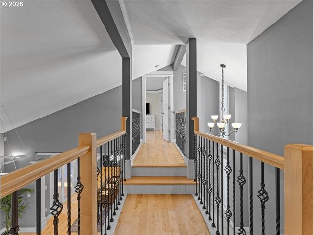 2014 Ne 164TH Pl, Portland, OR 97230