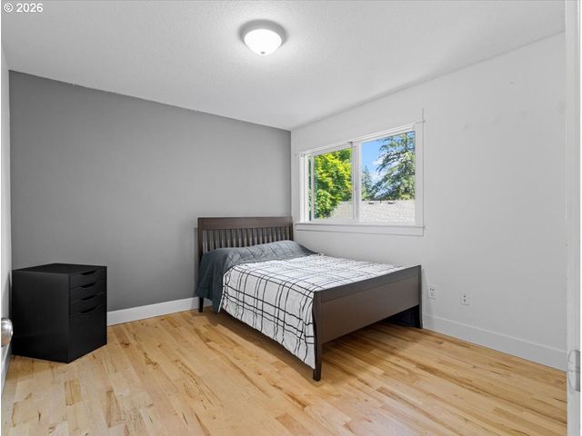 2014 Ne 164TH Pl, Portland, OR 97230