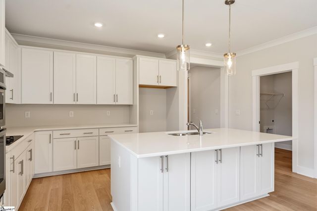 127 Eagle Creek Drive, Central, SC 29630