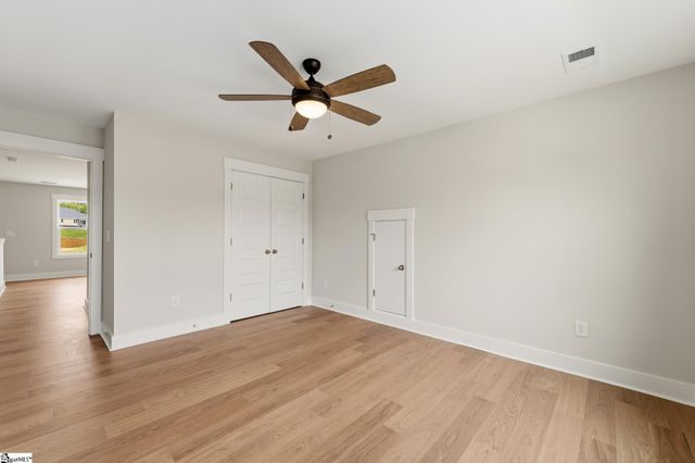 127 Eagle Creek Drive, Central, SC 29630