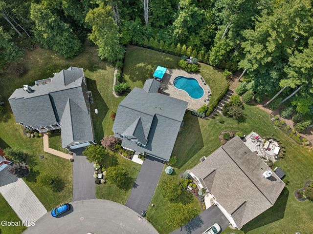 41 Cider Mill Way, Saratoga Springs, NY 12866