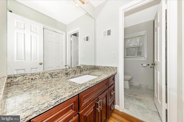 15701 JONES LN, Gaithersburg, MD 20878