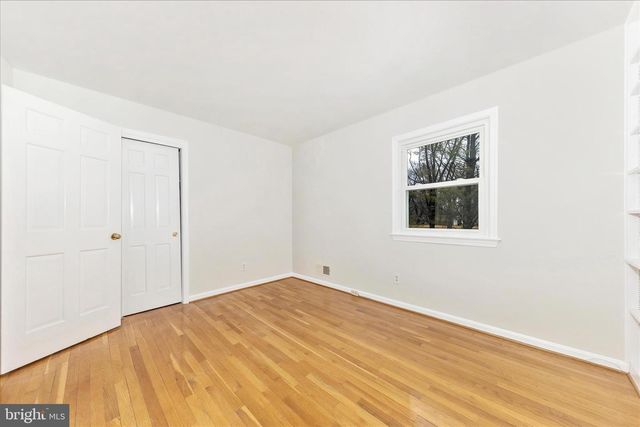 15701 JONES LN, Gaithersburg, MD 20878