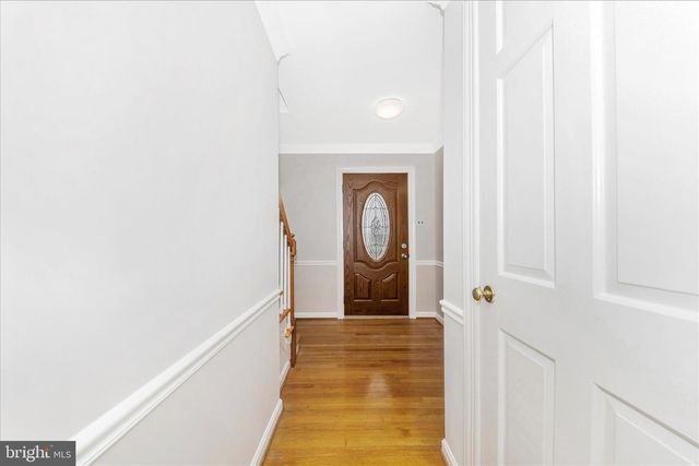 15701 JONES LN, Gaithersburg, MD 20878