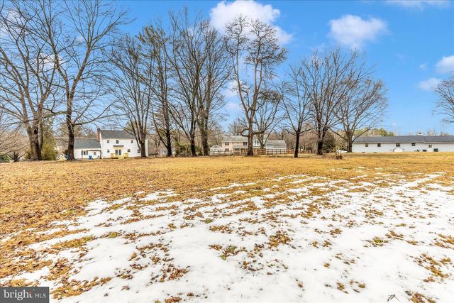 15701 JONES LN, Gaithersburg, MD 20878