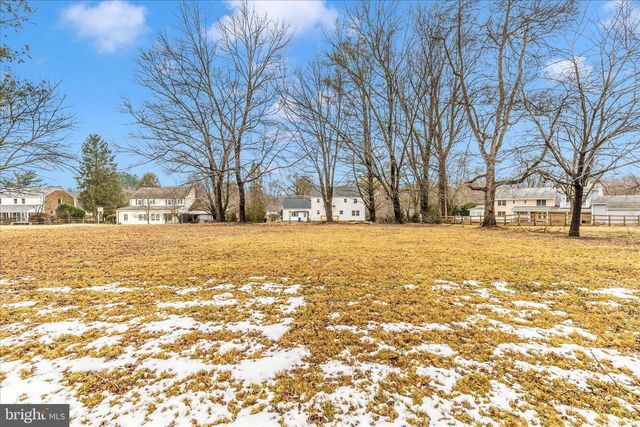 15701 JONES LN, Gaithersburg, MD 20878