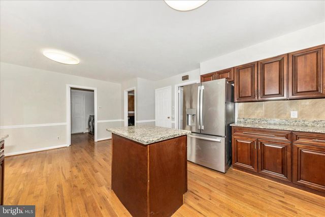 15701 JONES LN, Gaithersburg, MD 20878