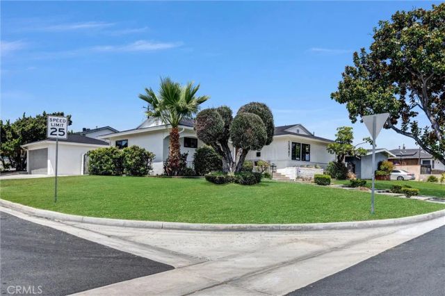 15447 Alondra Boulevard, La Mirada, CA 90638