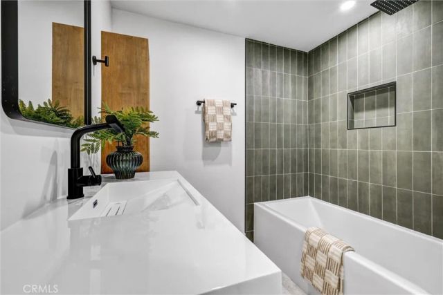 15447 Alondra Boulevard, La Mirada, CA 90638