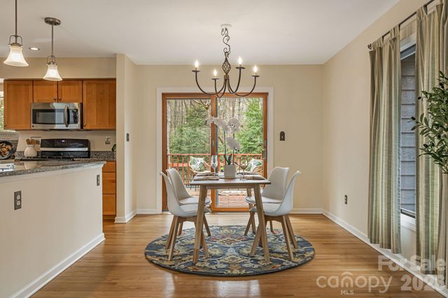 45 Windward Drive, Asheville, NC 28803