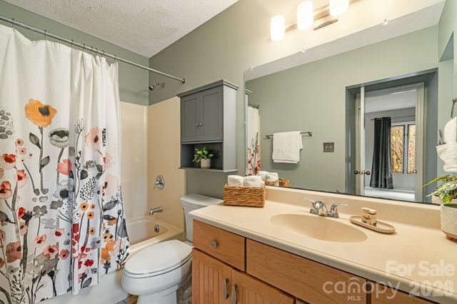 45 Windward Drive, Asheville, NC 28803