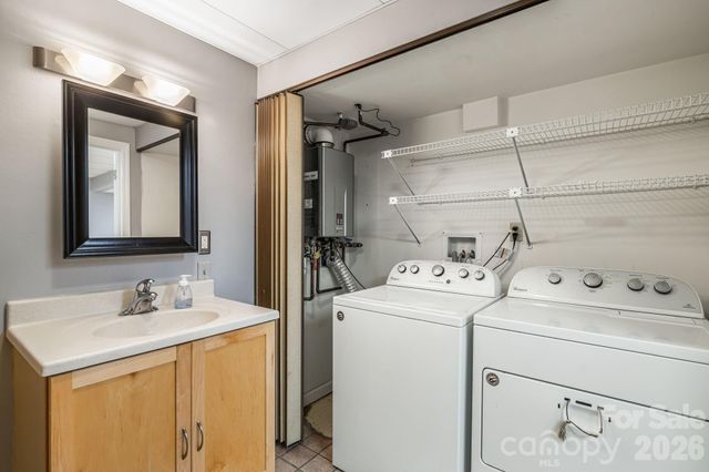 45 Windward Drive, Asheville, NC 28803