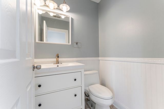 1024 W 18th Place, Chicago, IL 60608
