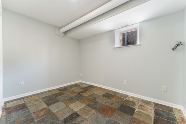 1024 W 18th Place, Chicago, IL 60608