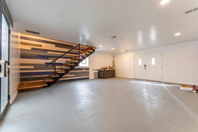 1024 W 18th Place, Chicago, IL 60608