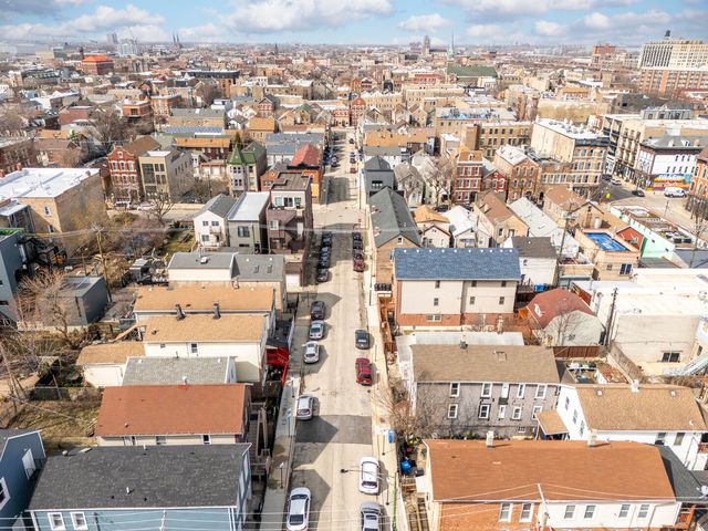 1024 W 18th Place, Chicago, IL 60608