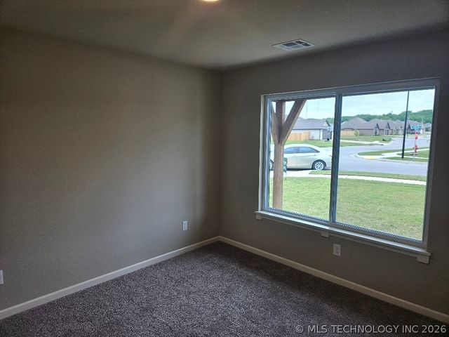 27914 E 108th Place S, Coweta, OK 74429