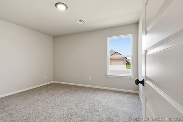 27914 E 108th Place S, Coweta, OK 74429