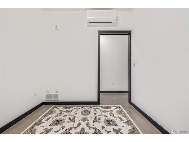 1601 Park Ave 106, Denver, CO 80218