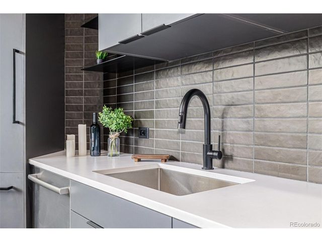 1601 Park Ave 106, Denver, CO 80218