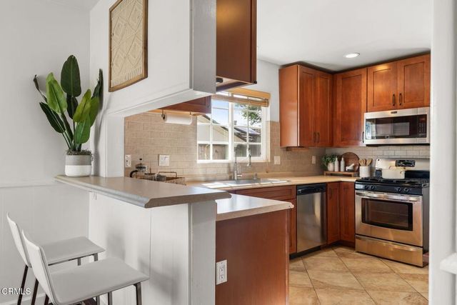 339 Carol Drive, Ventura, CA 93003