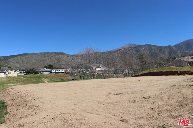 35425 Fir Avenue, Yucaipa, CA 92399
