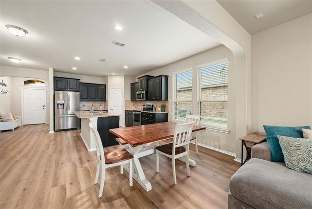 1720 Cross Creek Lane, Cleburne, TX 76033