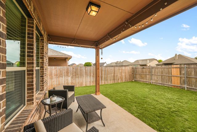 1720 Cross Creek Lane, Cleburne, TX 76033