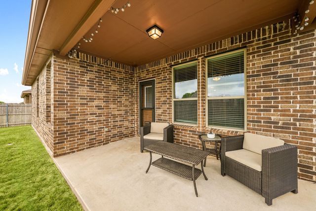 1720 Cross Creek Lane, Cleburne, TX 76033