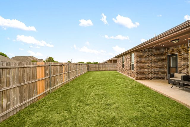 1720 Cross Creek Lane, Cleburne, TX 76033