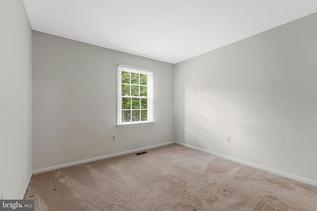 2827 KELLY SQ, Vienna, VA 22181