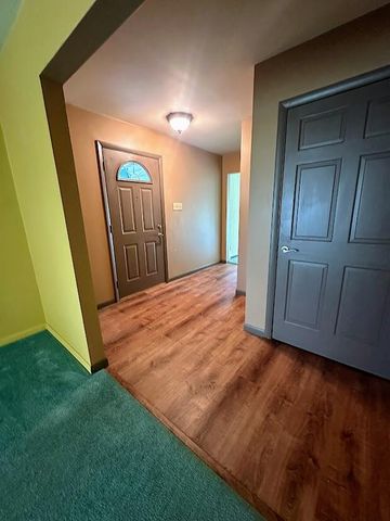 582 N 50 W, Valparaiso, IN 46385