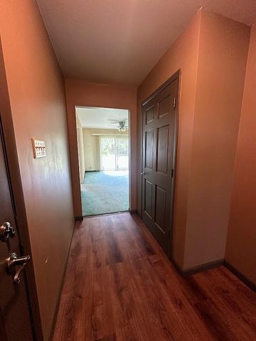 582 N 50 W, Valparaiso, IN 46385