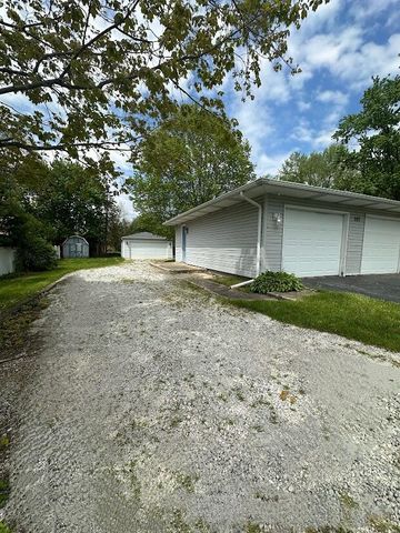 582 N 50 W, Valparaiso, IN 46385