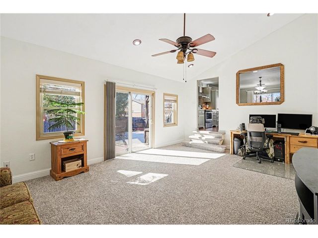 9166 W Maplewood Ave, Littleton, CO 80123