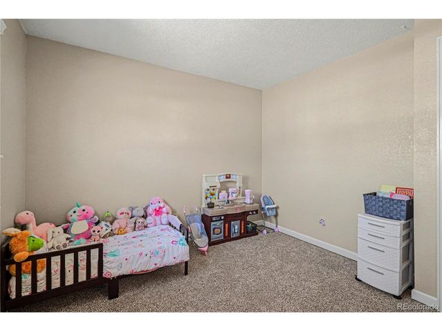 9166 W Maplewood Ave, Littleton, CO 80123