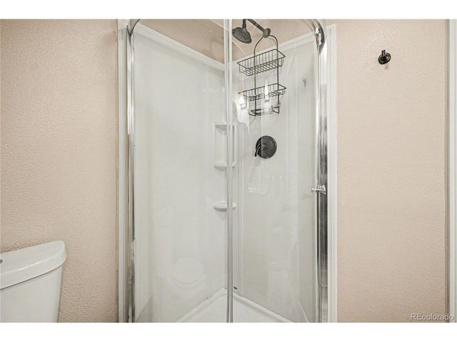 9166 W Maplewood Ave, Littleton, CO 80123