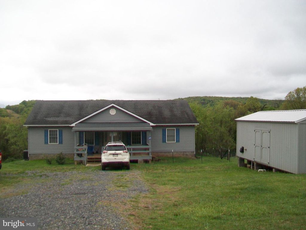 168 STONEY APPLE DR, Romney, WV 26757