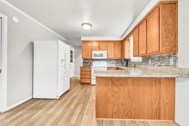 1872 Pardue Ct, Clarksville, TN 37043