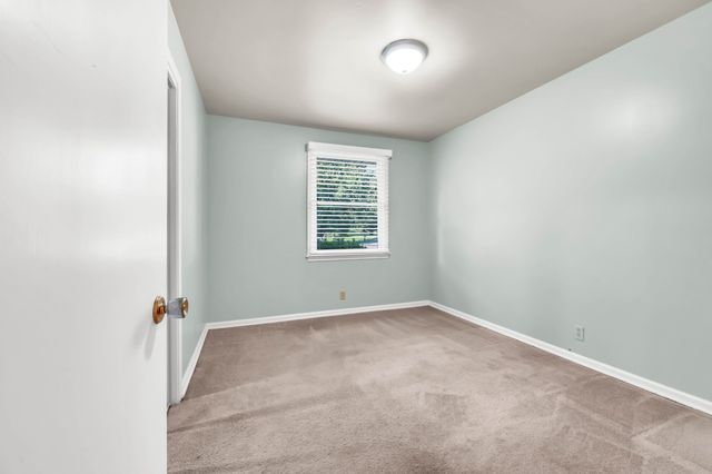 1872 Pardue Ct, Clarksville, TN 37043