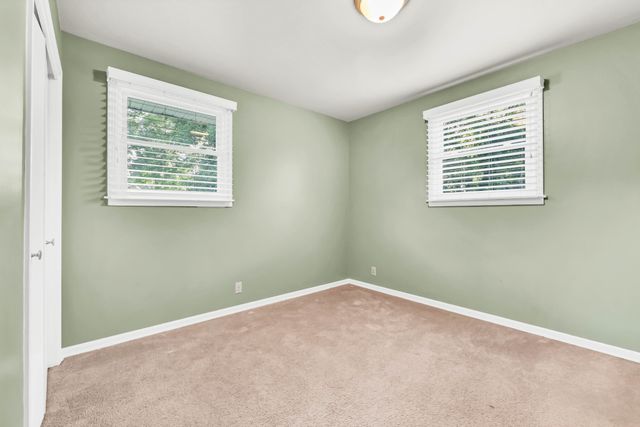 1872 Pardue Ct, Clarksville, TN 37043