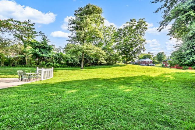 1872 Pardue Ct, Clarksville, TN 37043